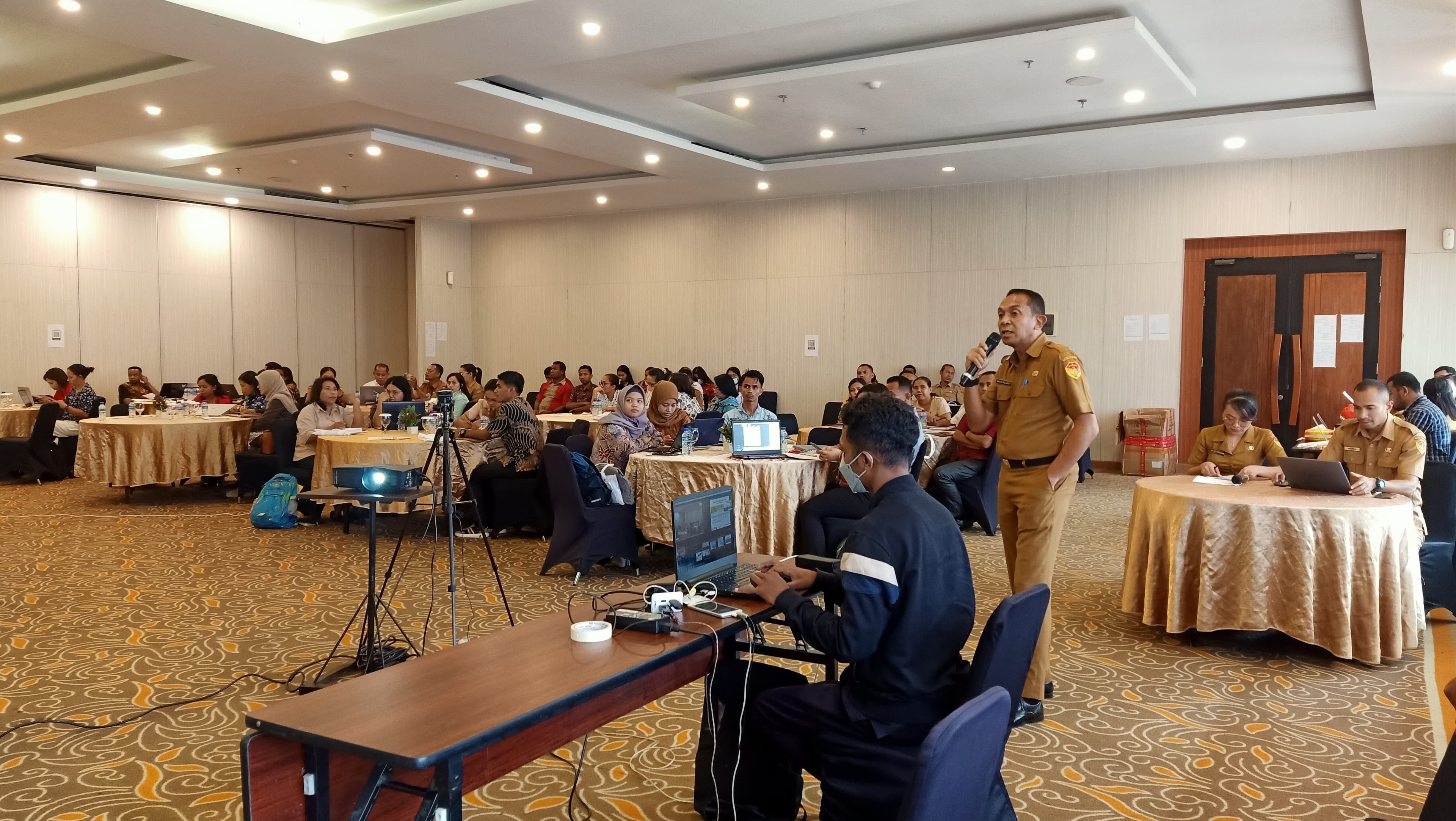 Tim Marungga Foundation dalam kegiatan workshop